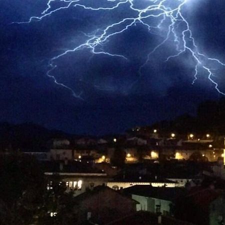 Pis Amb Encant A Campdevanol,Al Centre Del Poble. Экстерьер фото