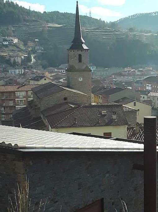 Pis Amb Encant A Campdevanol,Al Centre Del Poble. Экстерьер фото